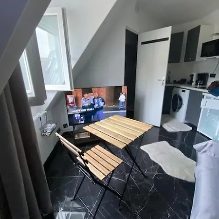 Luxe Paris-champs-elysees Апартаменты Париж